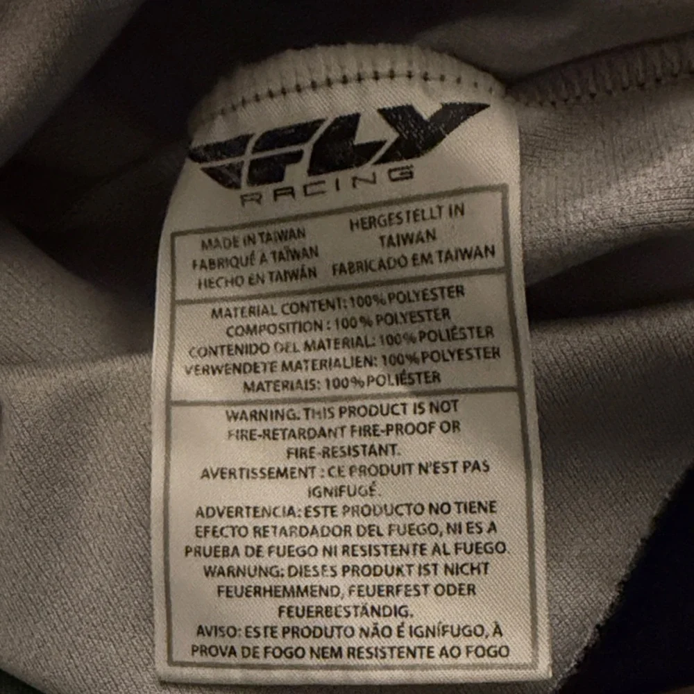 Fly Racing Kids Black Long Sleeve Shirt YOUTH SMALL LIKE NEW - Picture 3 of 3